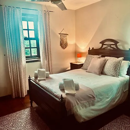 Quinta Do Pomarinho Farm stay