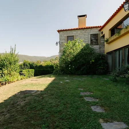 Alloggio per agriturismo Quinta Do Pomarinho - By Rowdhouses Arouca